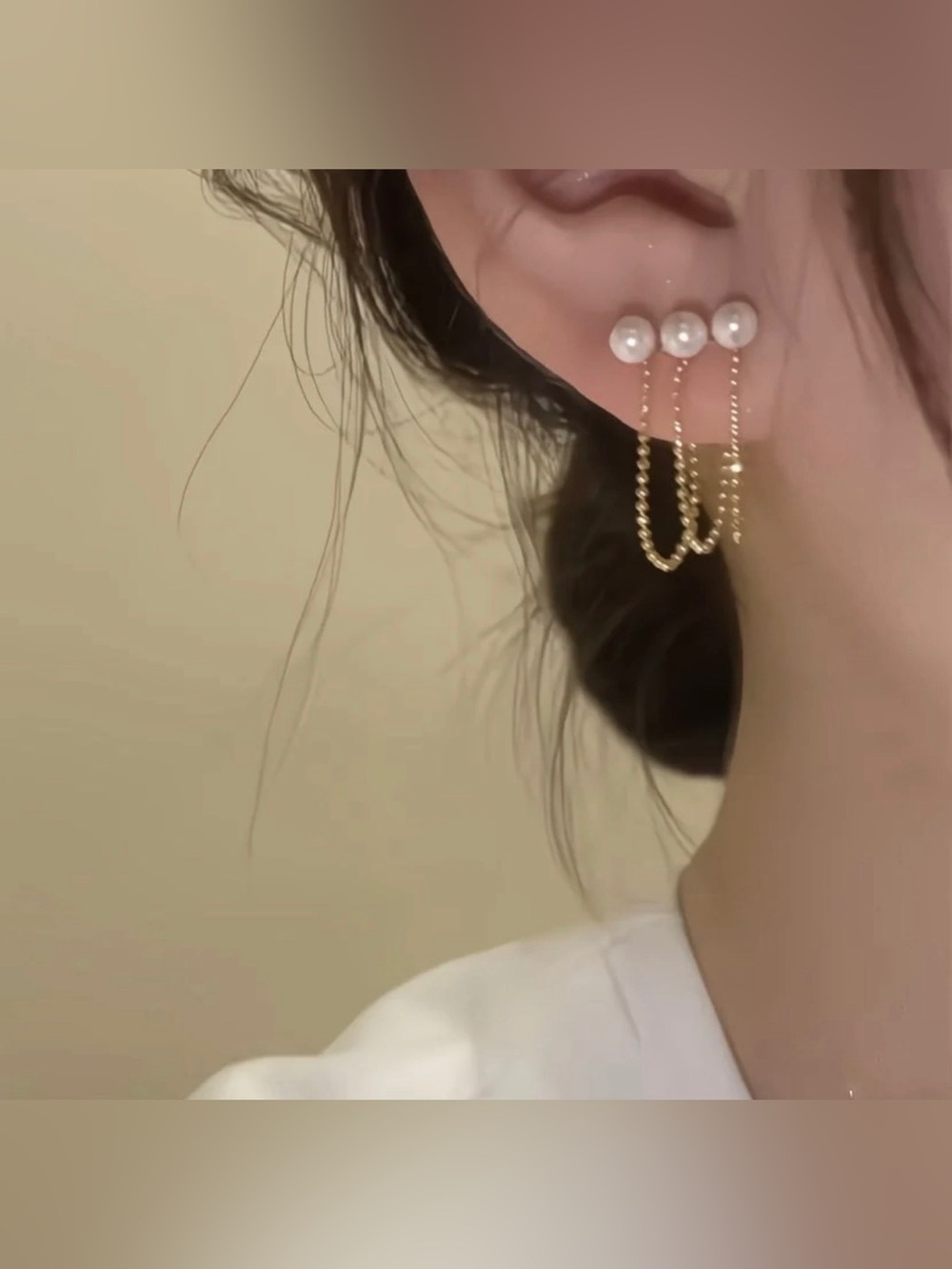 💖 Minimalist Gold Pearl Cluster Chain Earrings